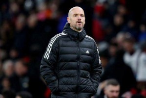 PG模拟器-滕哈赫确认：曼联激活4名球员合同续约选项